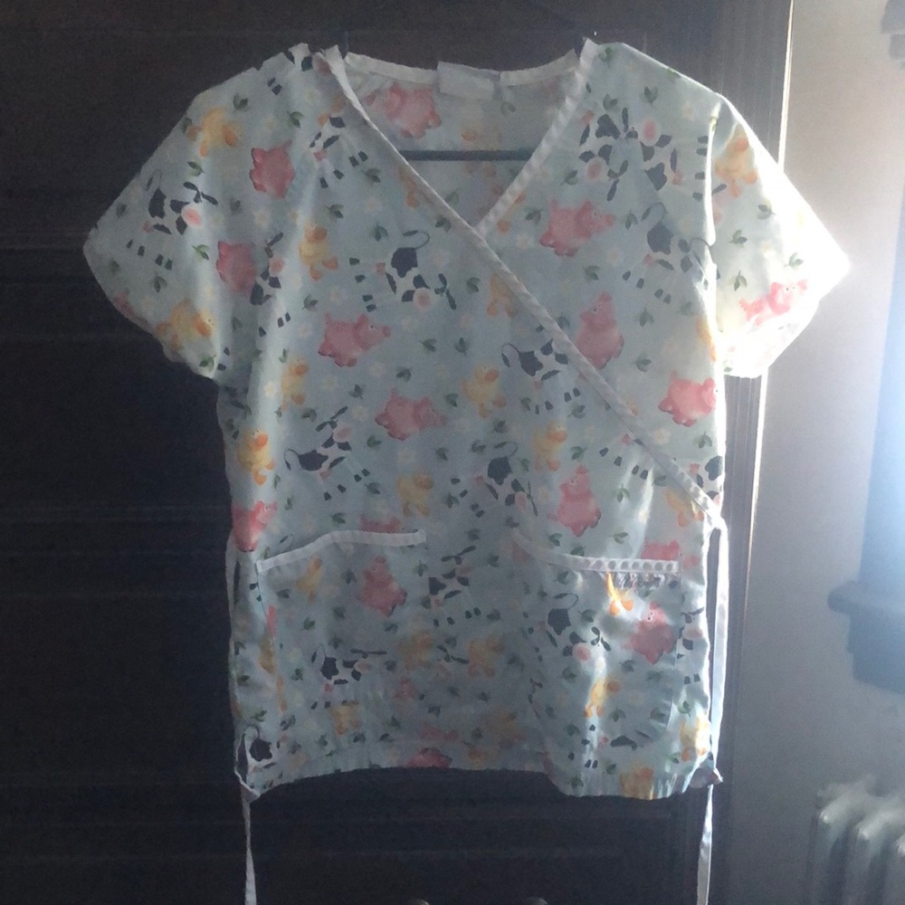 UA scrubs barnyard top